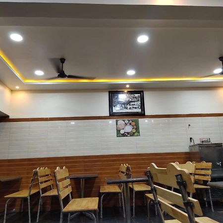 Shri Vasant Lodge Hubli Esterno foto